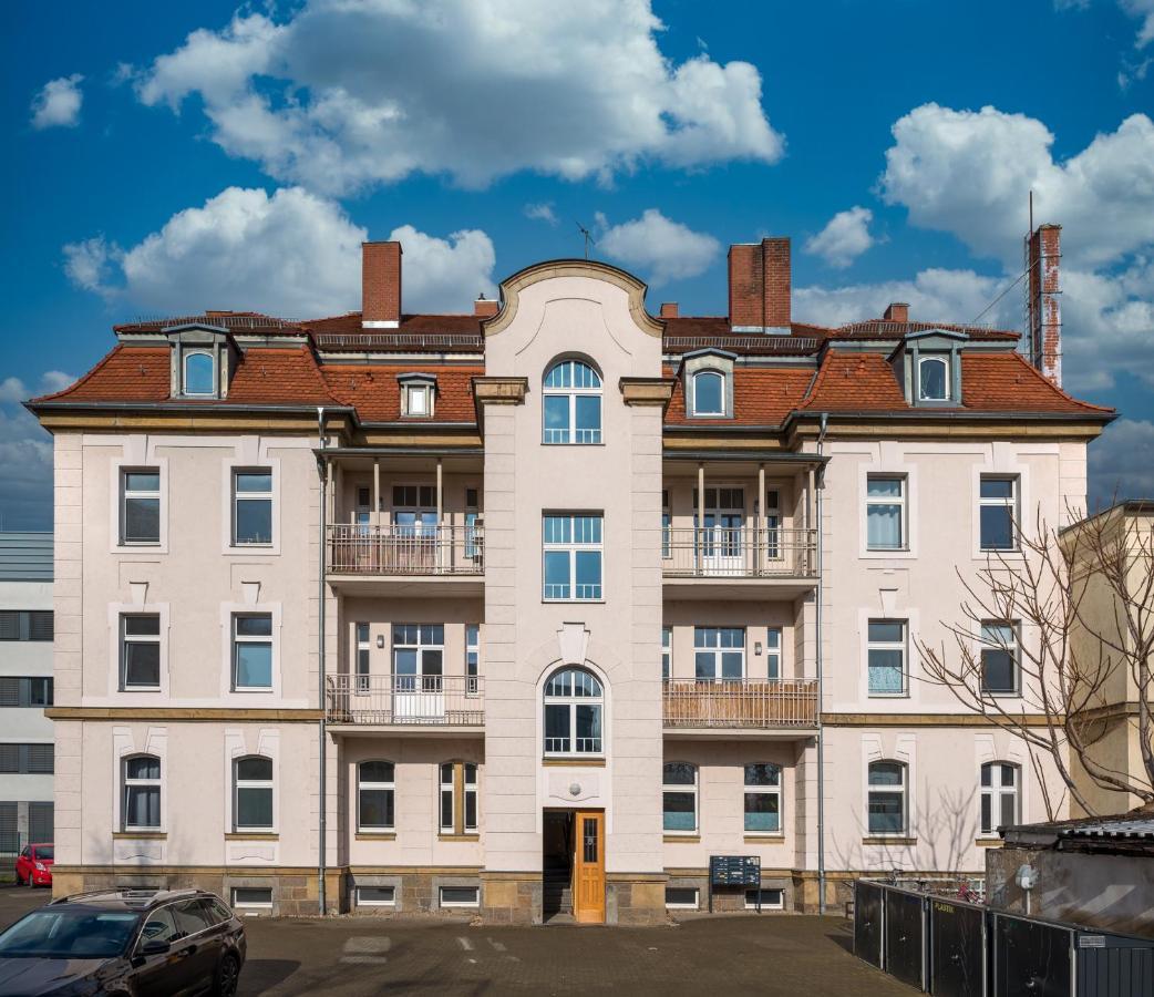 Arbio I Retro Apart Near Leipzig Hauptbahnhof Eksteriør bilde